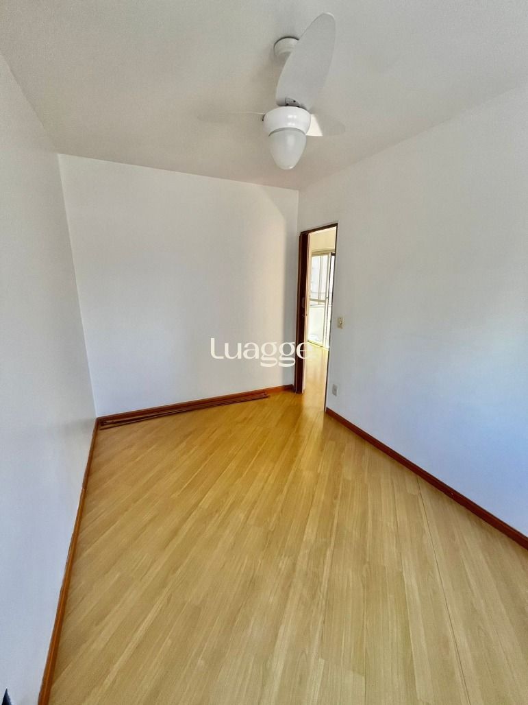 Apartamento à venda com 2 quartos, 51m² - Foto 7