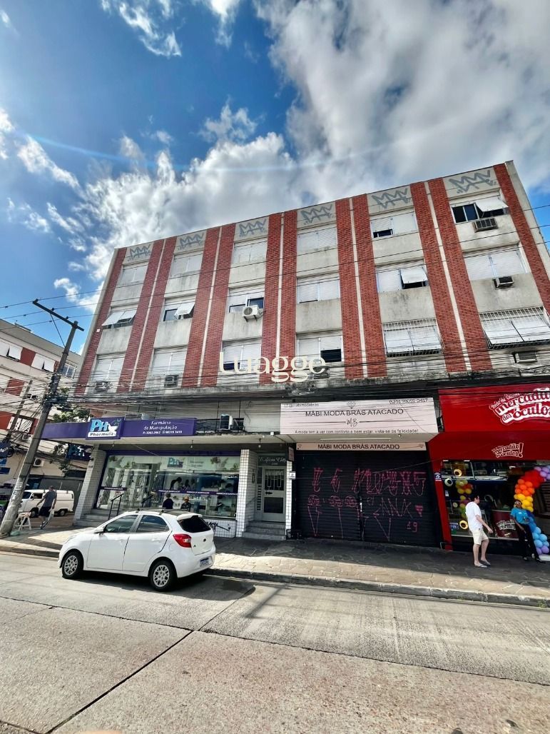 Apartamento à venda com 2 quartos, 61m² - Foto 1
