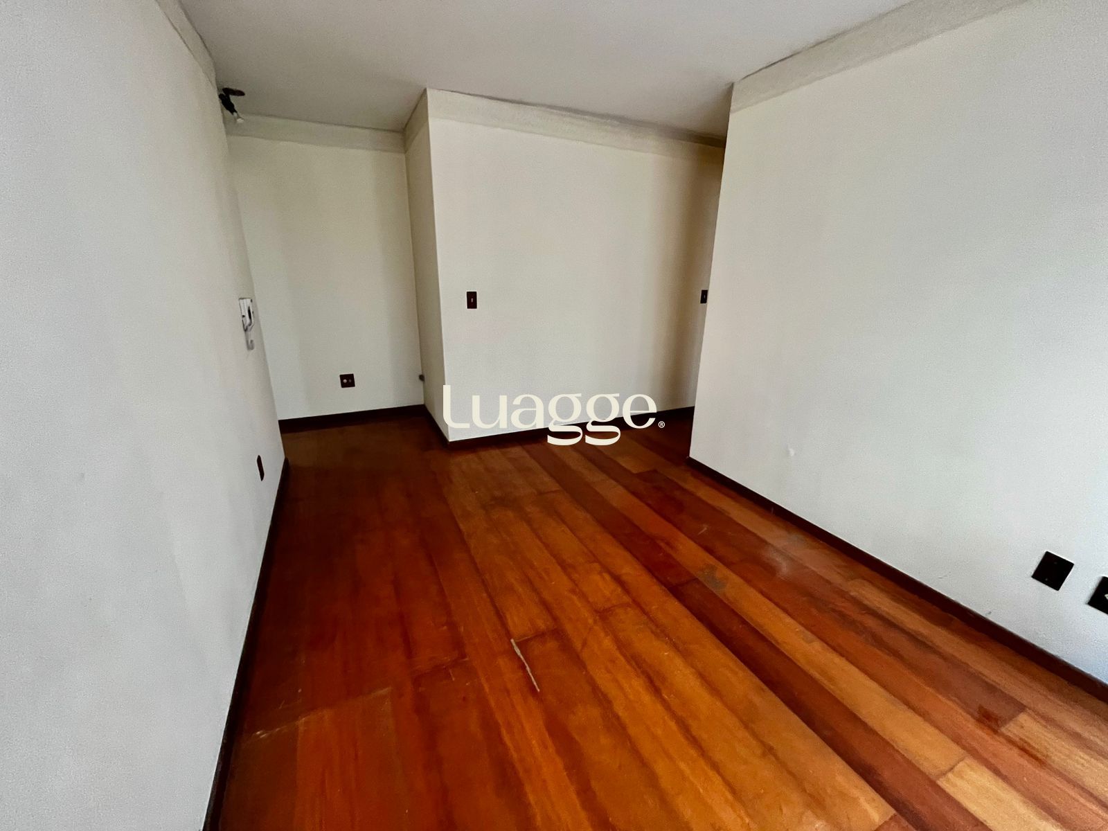 Apartamento à venda com 2 quartos, 60m² - Foto 15