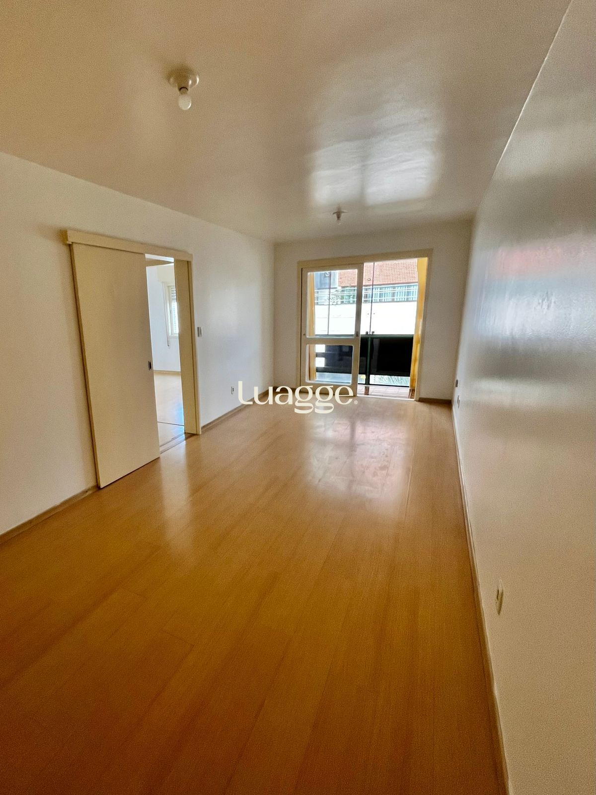 Apartamento à venda com 2 quartos, 68m² - Foto 4