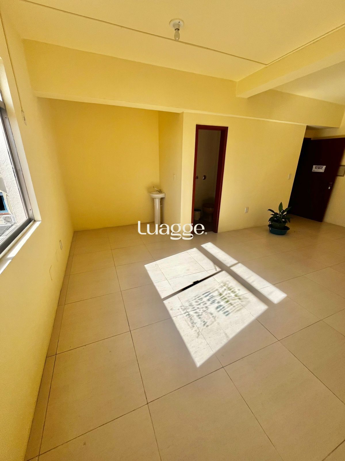 Conjunto Comercial-Sala à venda com 1 quarto, 32m² - Foto 13