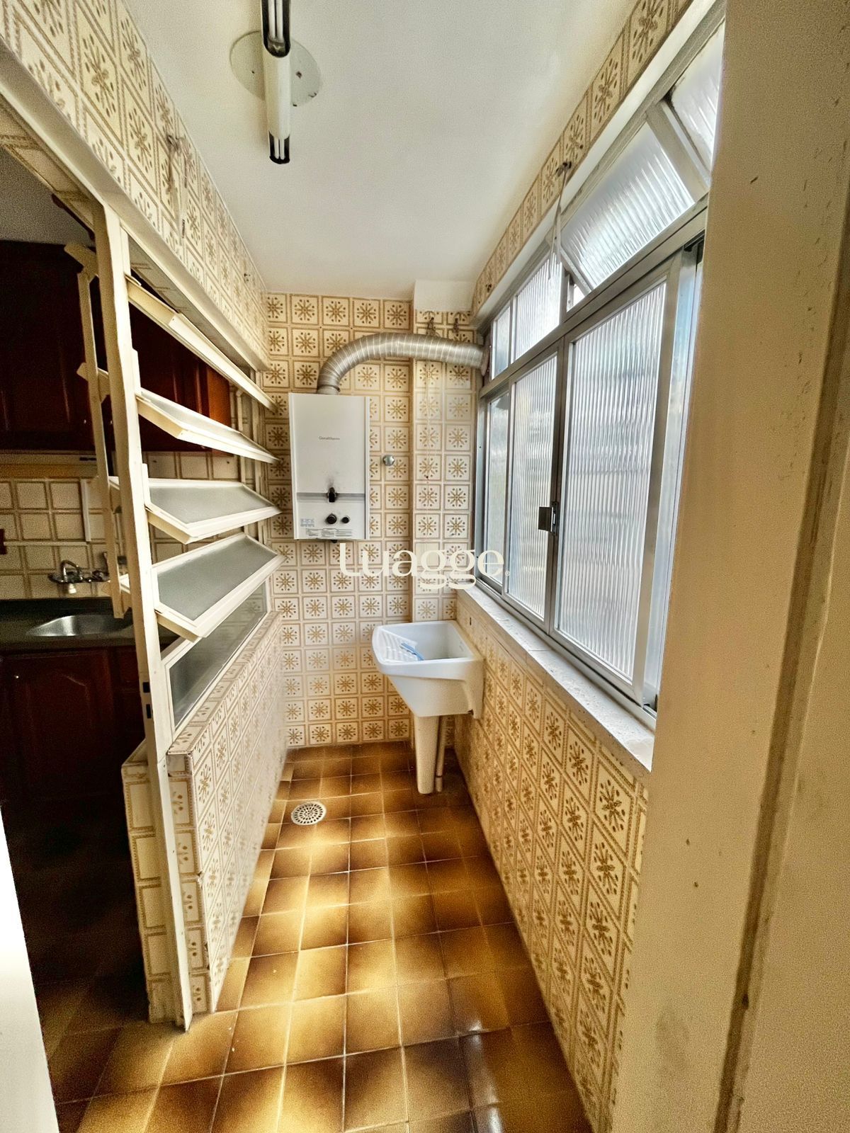 Apartamento à venda com 2 quartos, 60m² - Foto 20