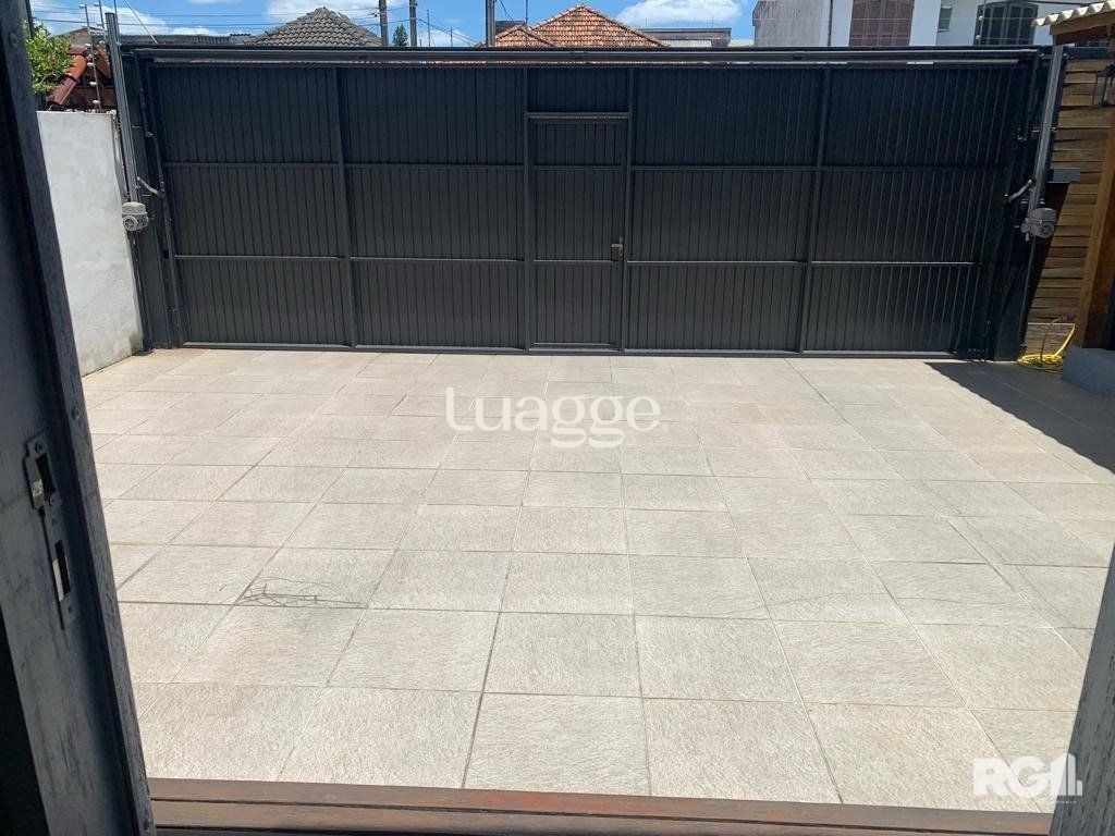 Casa à venda com 4 quartos, 149m² - Foto 3