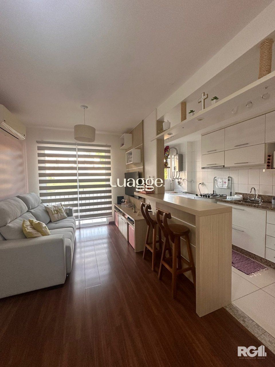 Apartamento à venda com 2 quartos, 58m² - Foto 3