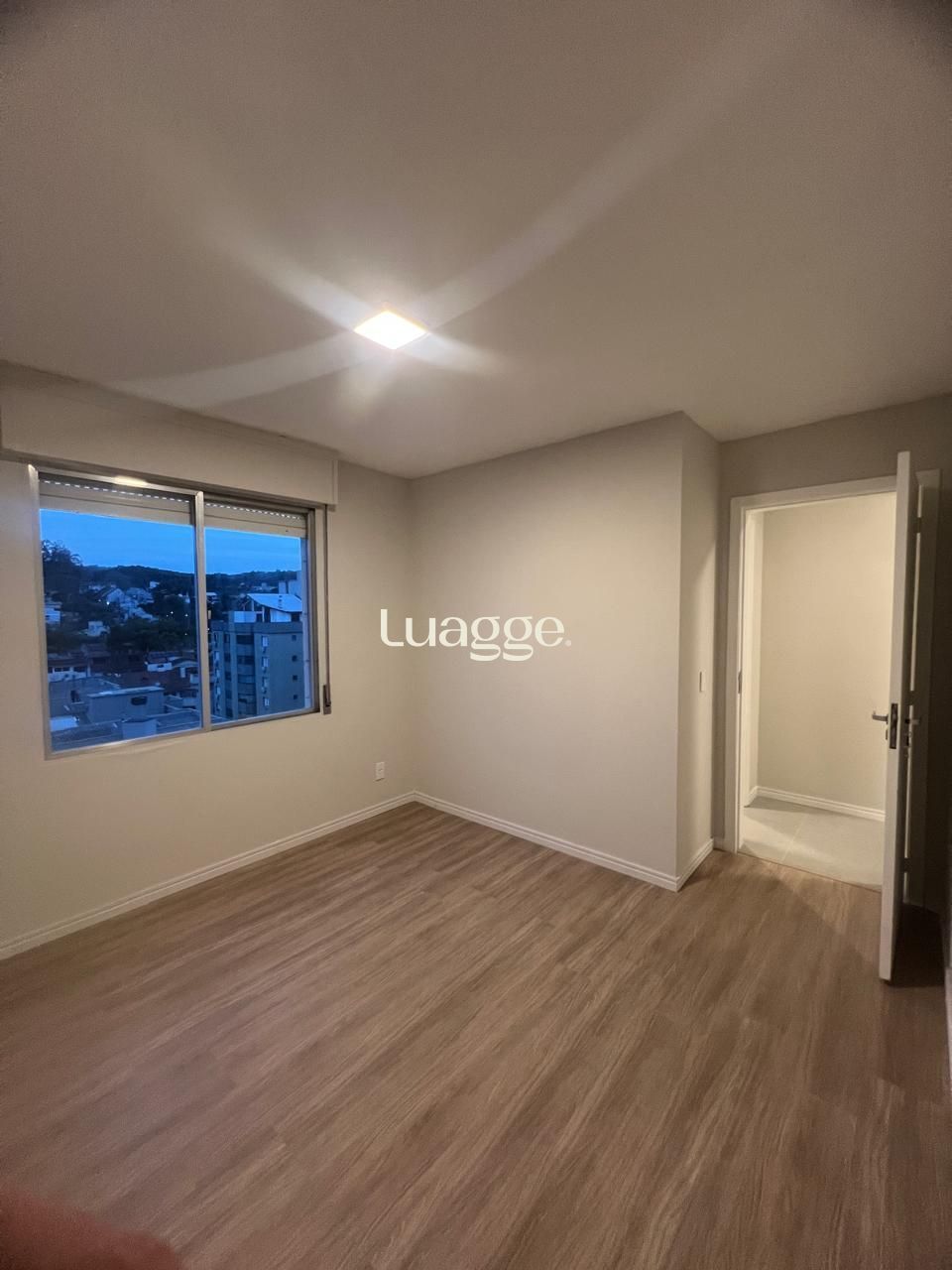 Apartamento à venda com 3 quartos, 79m² - Foto 9