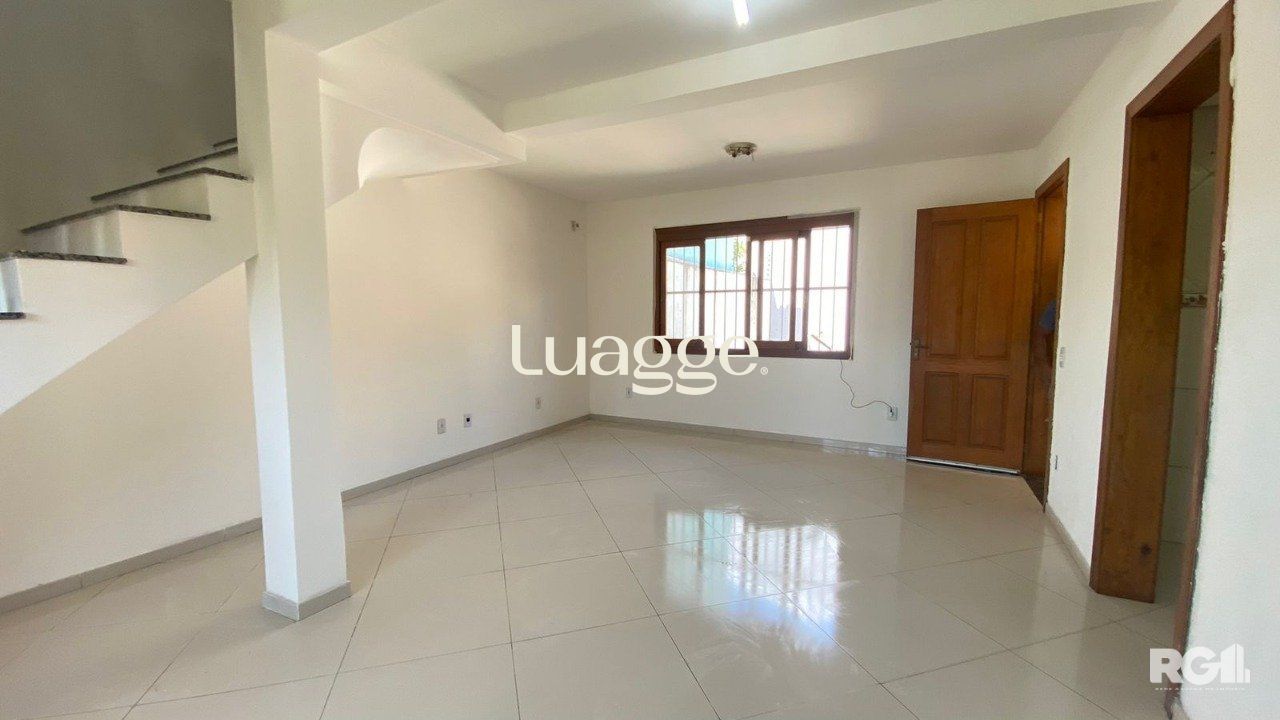 Casa à venda com 3 quartos, 162m² - Foto 2