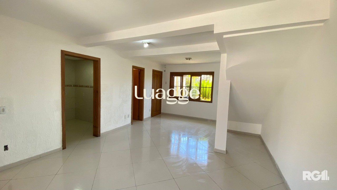 Casa à venda com 3 quartos, 162m² - Foto 4