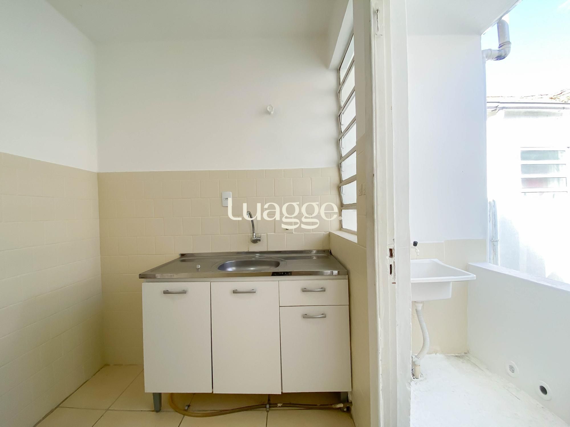 Apartamento à venda com 2 quartos, 56m² - Foto 17