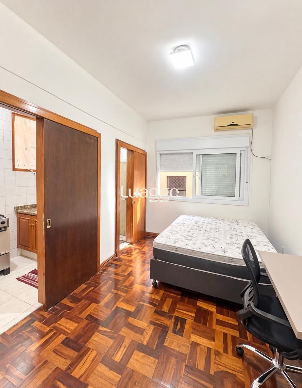 Dormitorio-cozinha acoplada