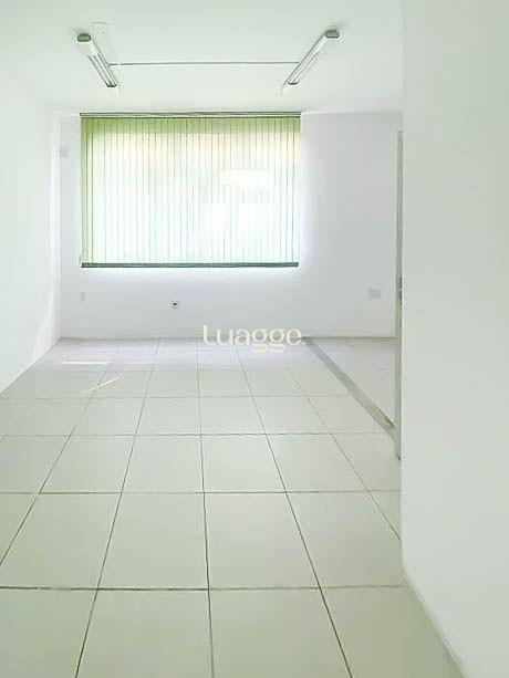 Conjunto Comercial-Sala à venda com 4 quartos, 50m² - Foto 8