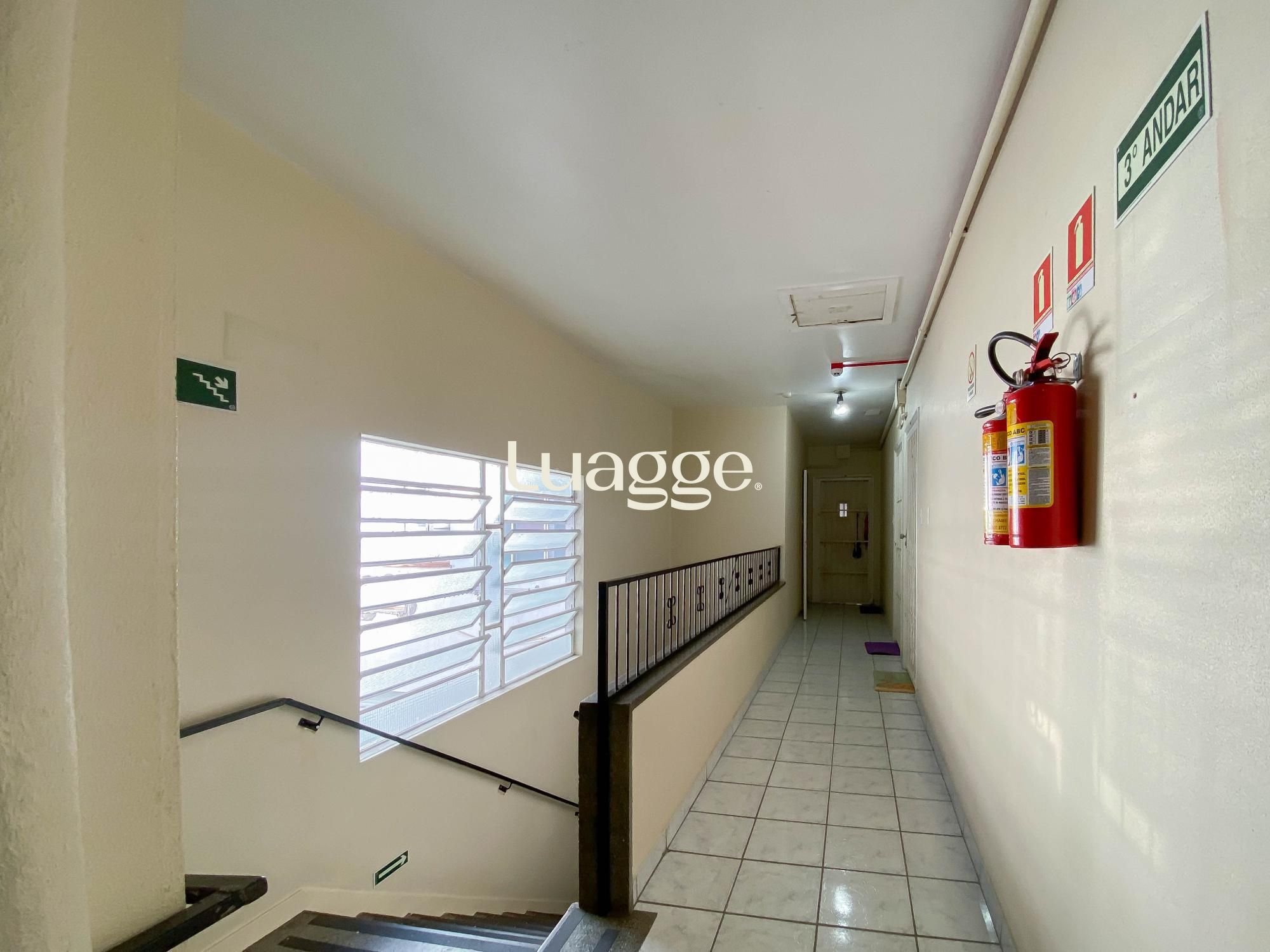 Apartamento à venda com 2 quartos, 56m² - Foto 26