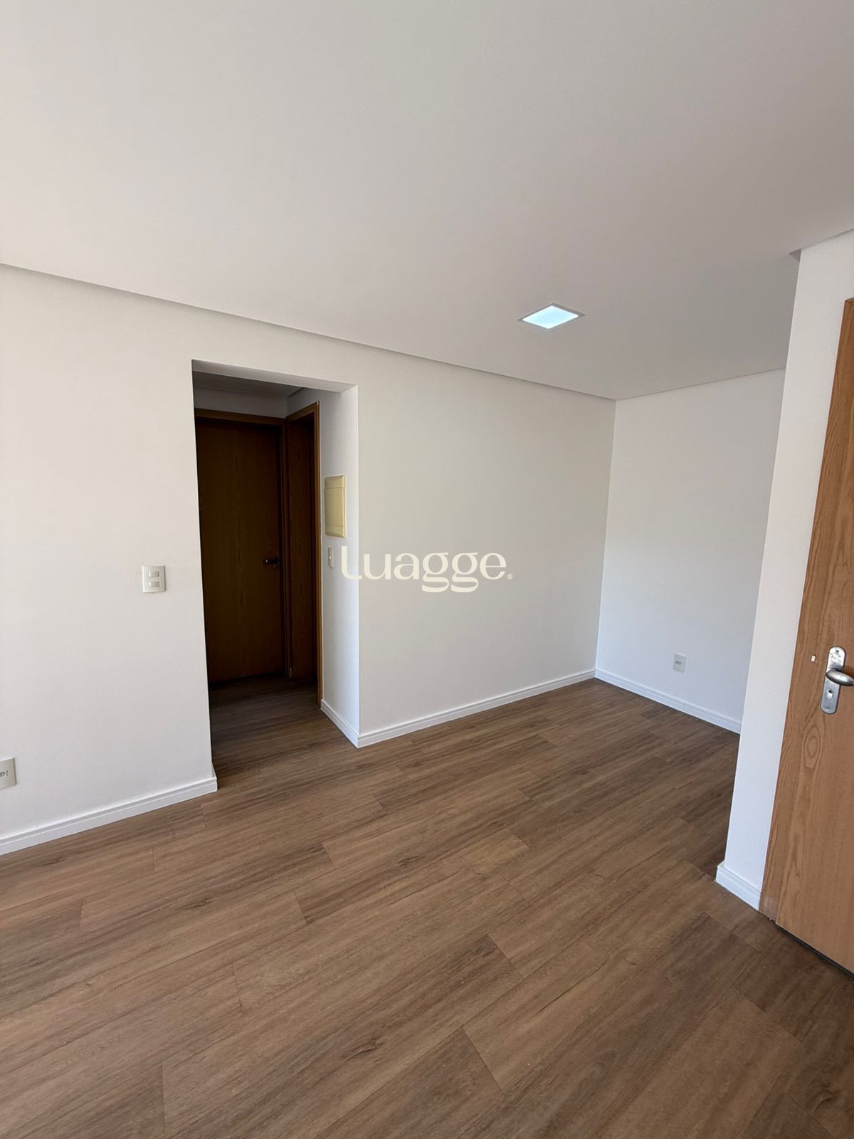 Apartamento à venda com 2 quartos, 63m² - Foto 17