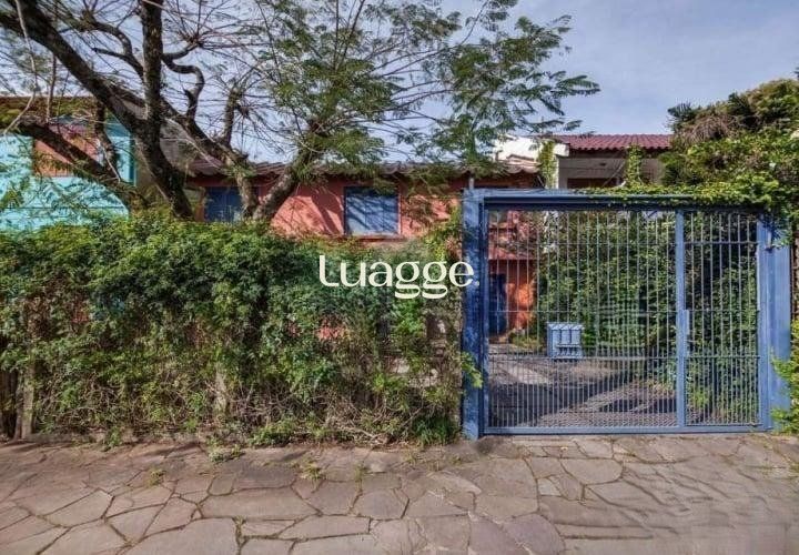 Casa, 4 quartos, 313 m² - Foto 1