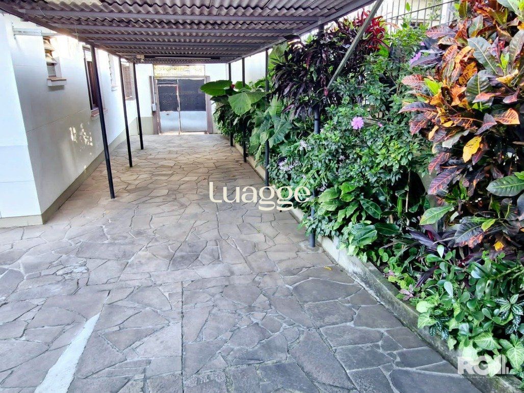 Casa à venda com 4 quartos, 181m² - Foto 5