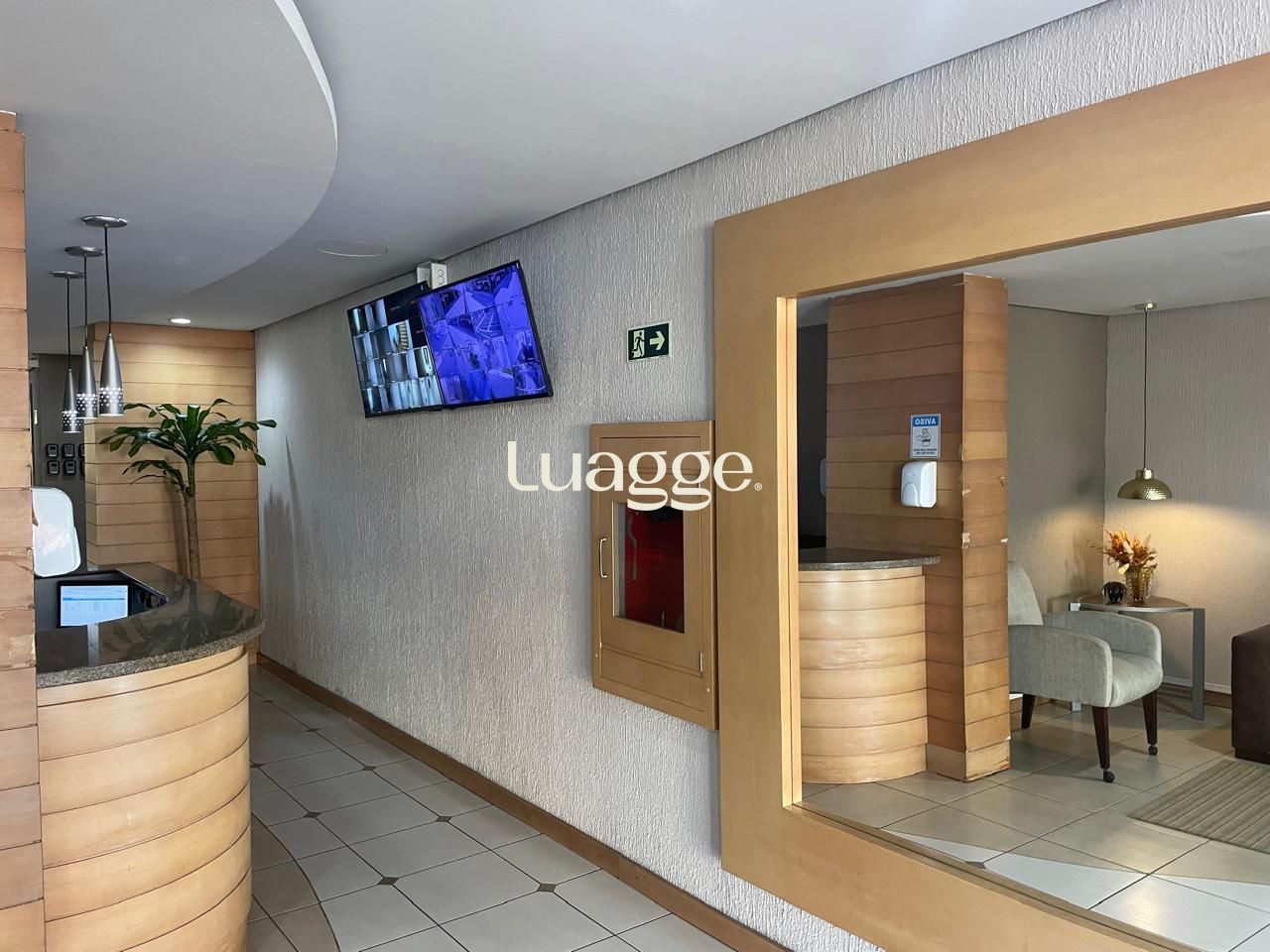 Apartamento à venda com 2 quartos, 1m² - Foto 3