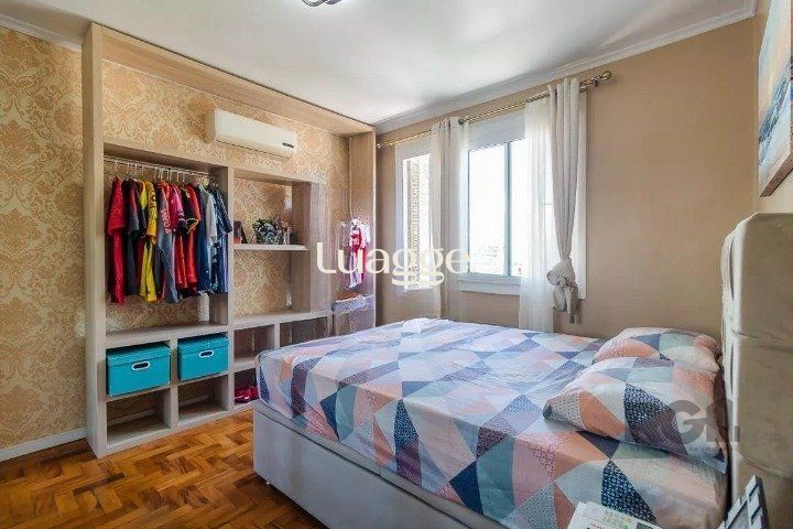 Apartamento à venda com 2 quartos, 71m² - Foto 4