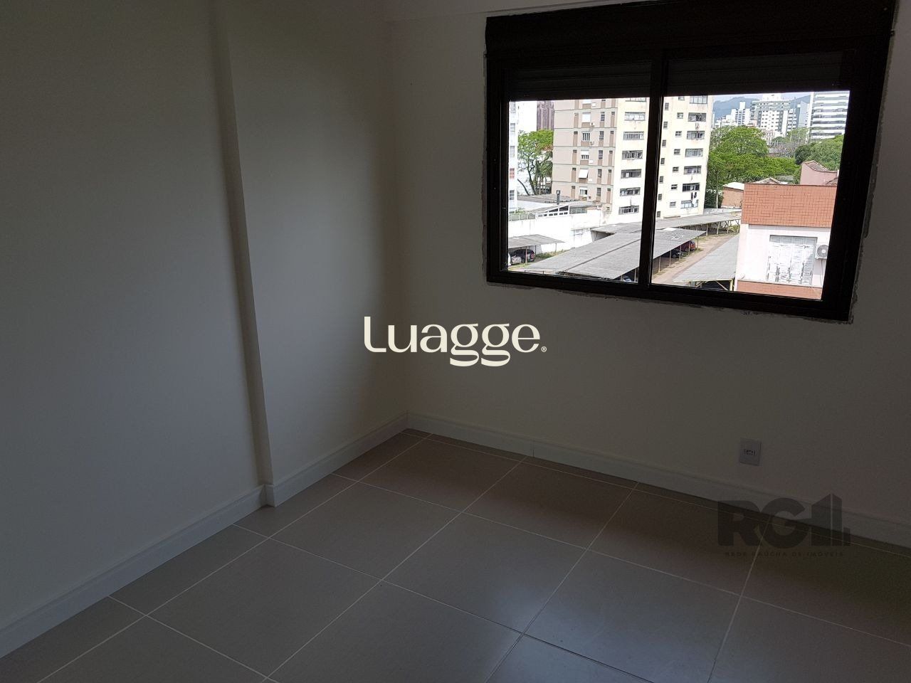 Apartamento à venda com 1 quarto, 37m² - Foto 4