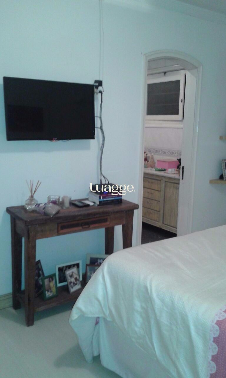 Casa à venda com 3 quartos, 429m² - Foto 9