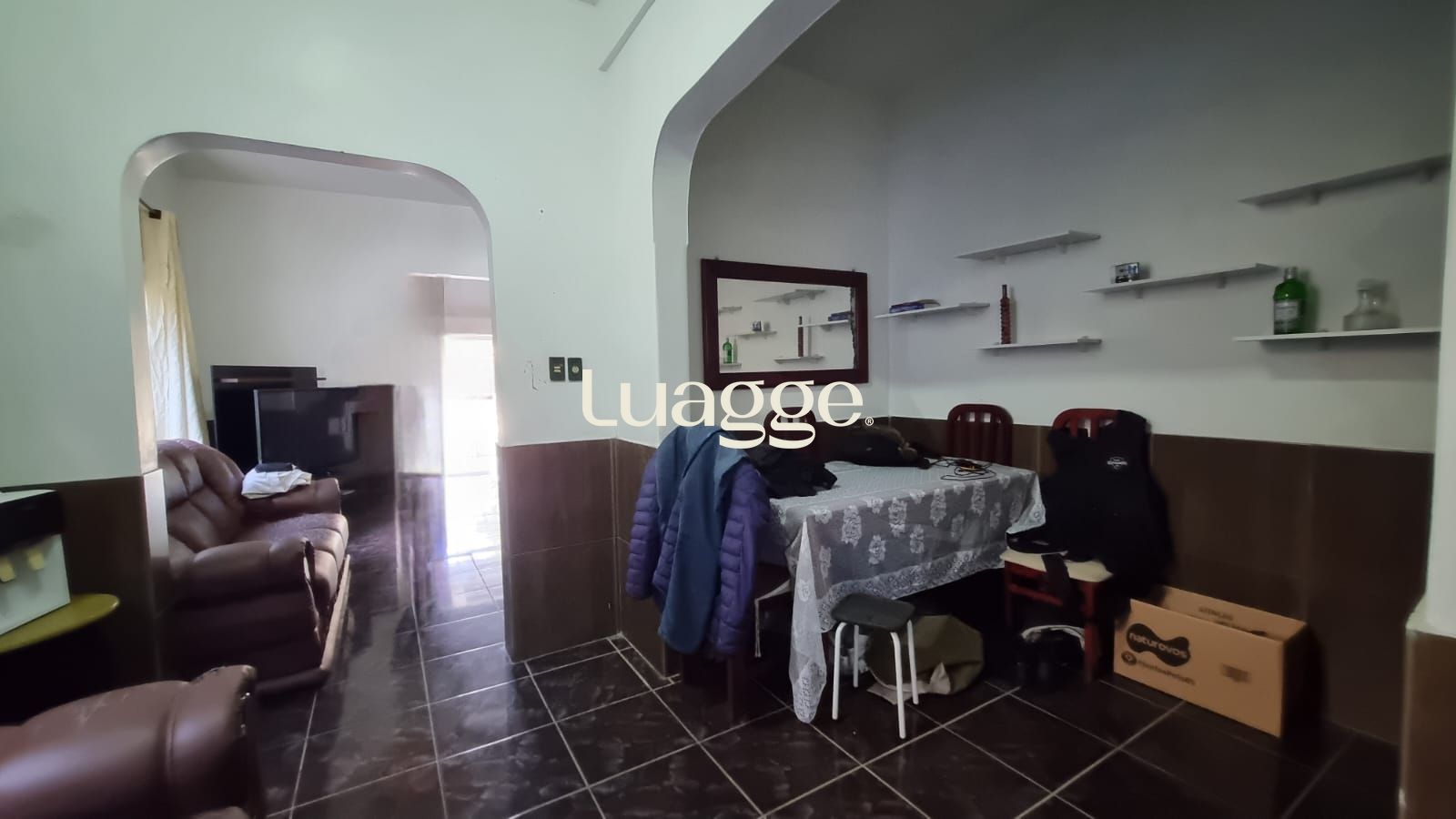 Casa à venda com 3 quartos, 90m² - Foto 3