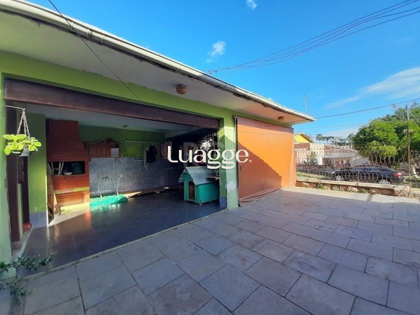 Casa à venda com 4 quartos, 186m² - Foto 3