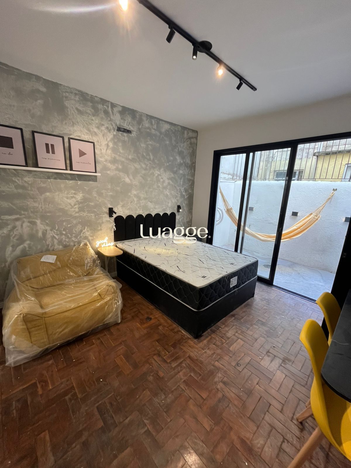 Kitnet, à venda, 25 m², Cidade Baixa - Porto Alegre — foto 2