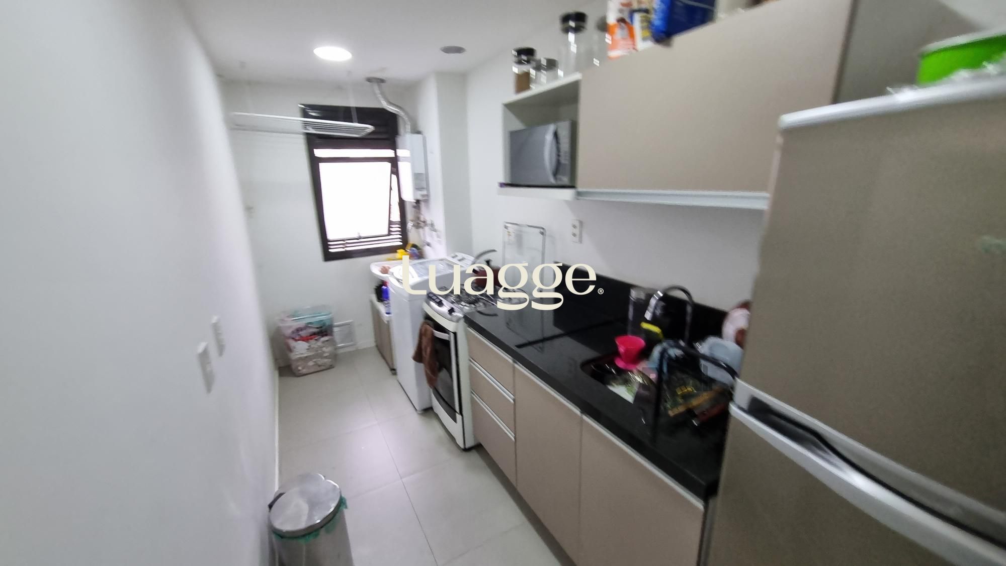 Apartamento à venda com 2 quartos, 57m² - Foto 26