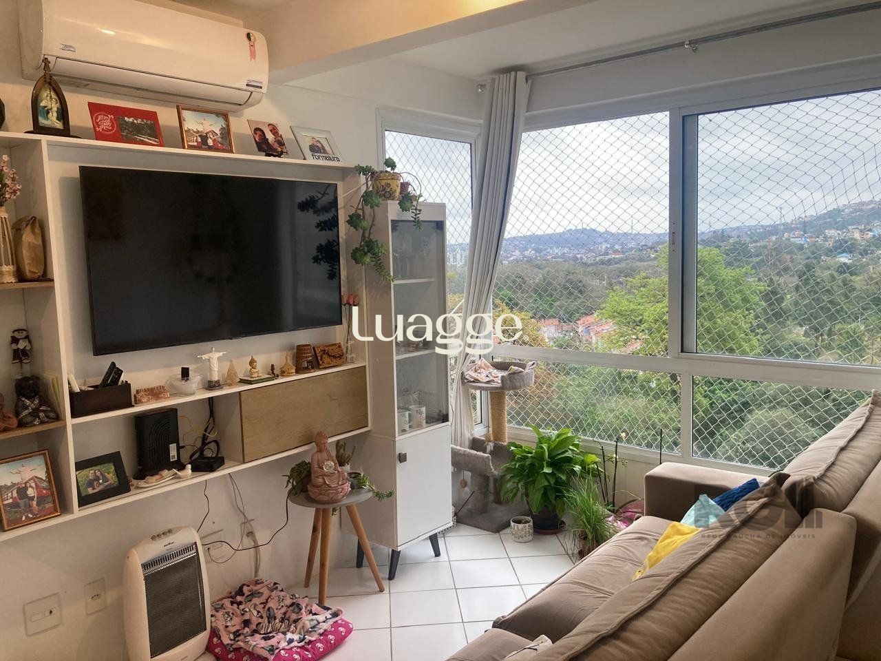 Apartamento à venda com 3 quartos, 74m² - Foto 1