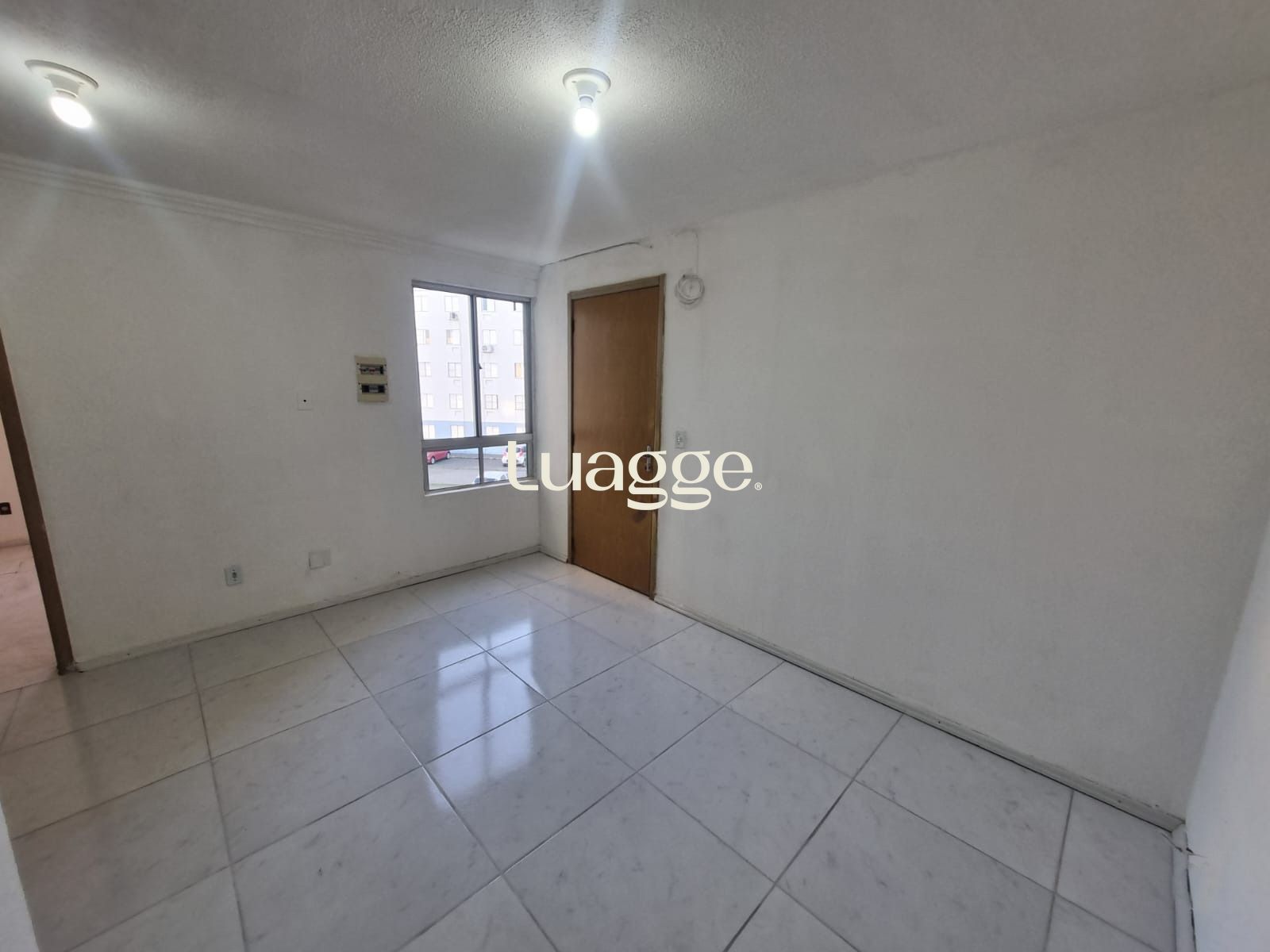 Apartamento à venda com 2 quartos, 43m² - Foto 3
