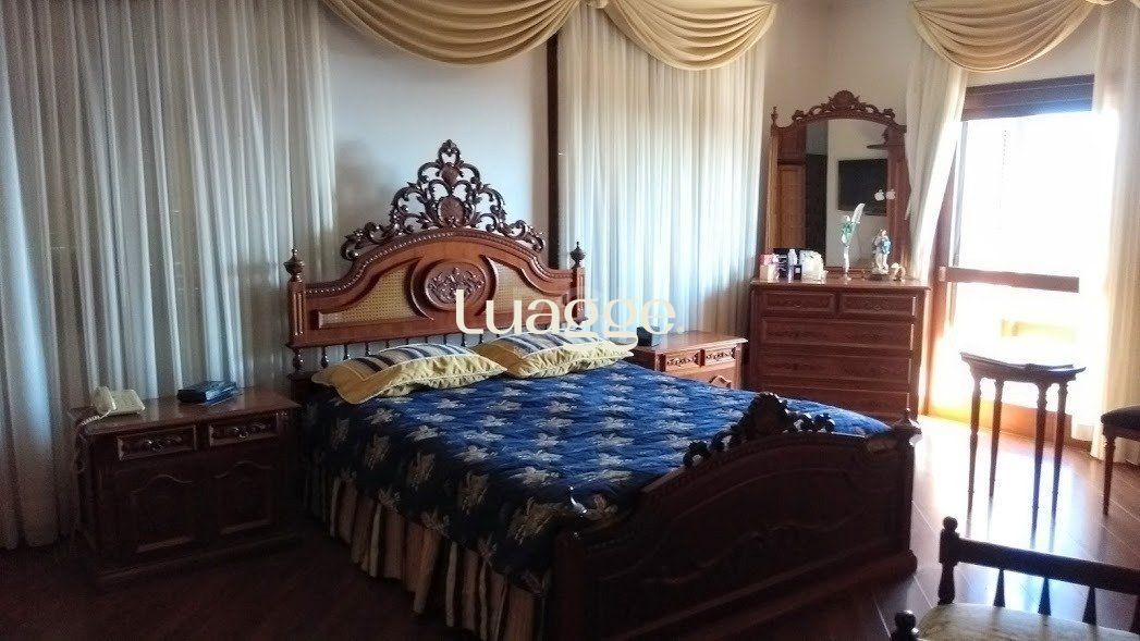Casa à venda com 4 quartos, 566m² - Foto 20
