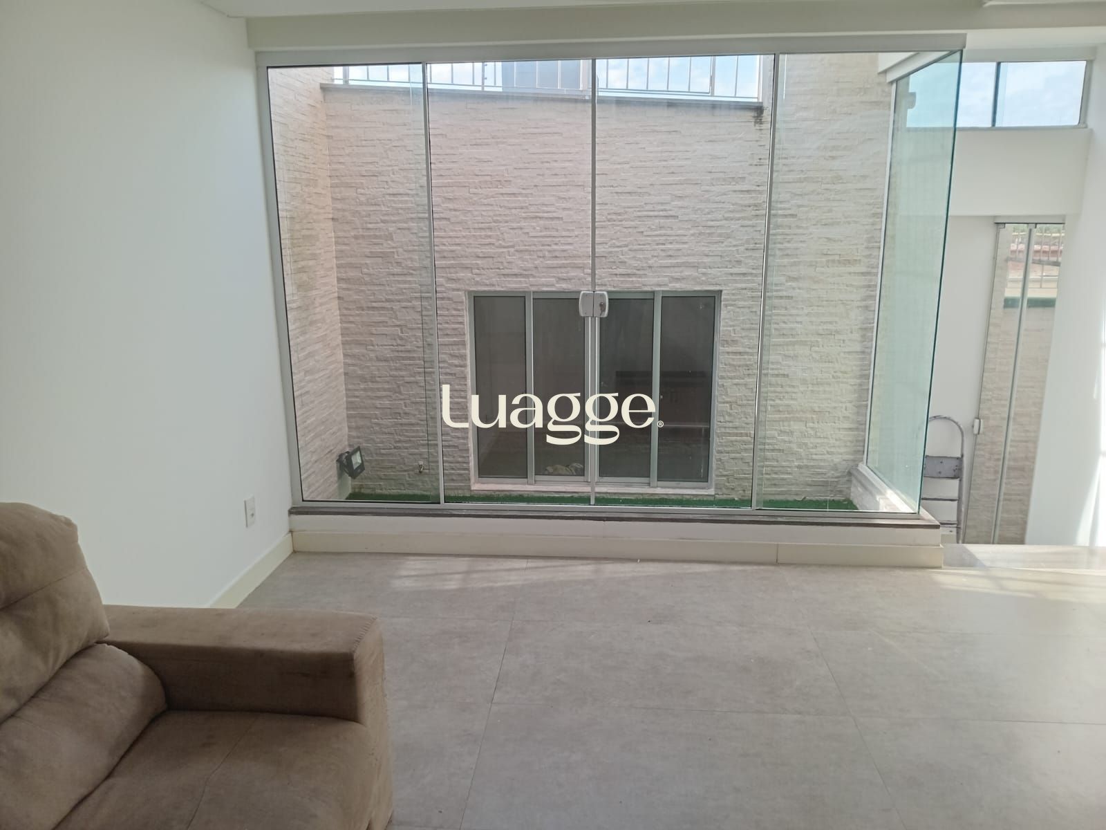 Apartamento à venda com 3 quartos, 131m² - Foto 6