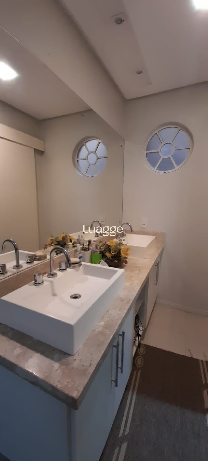 Cobertura à venda com 3 quartos, 236m² - Foto 8