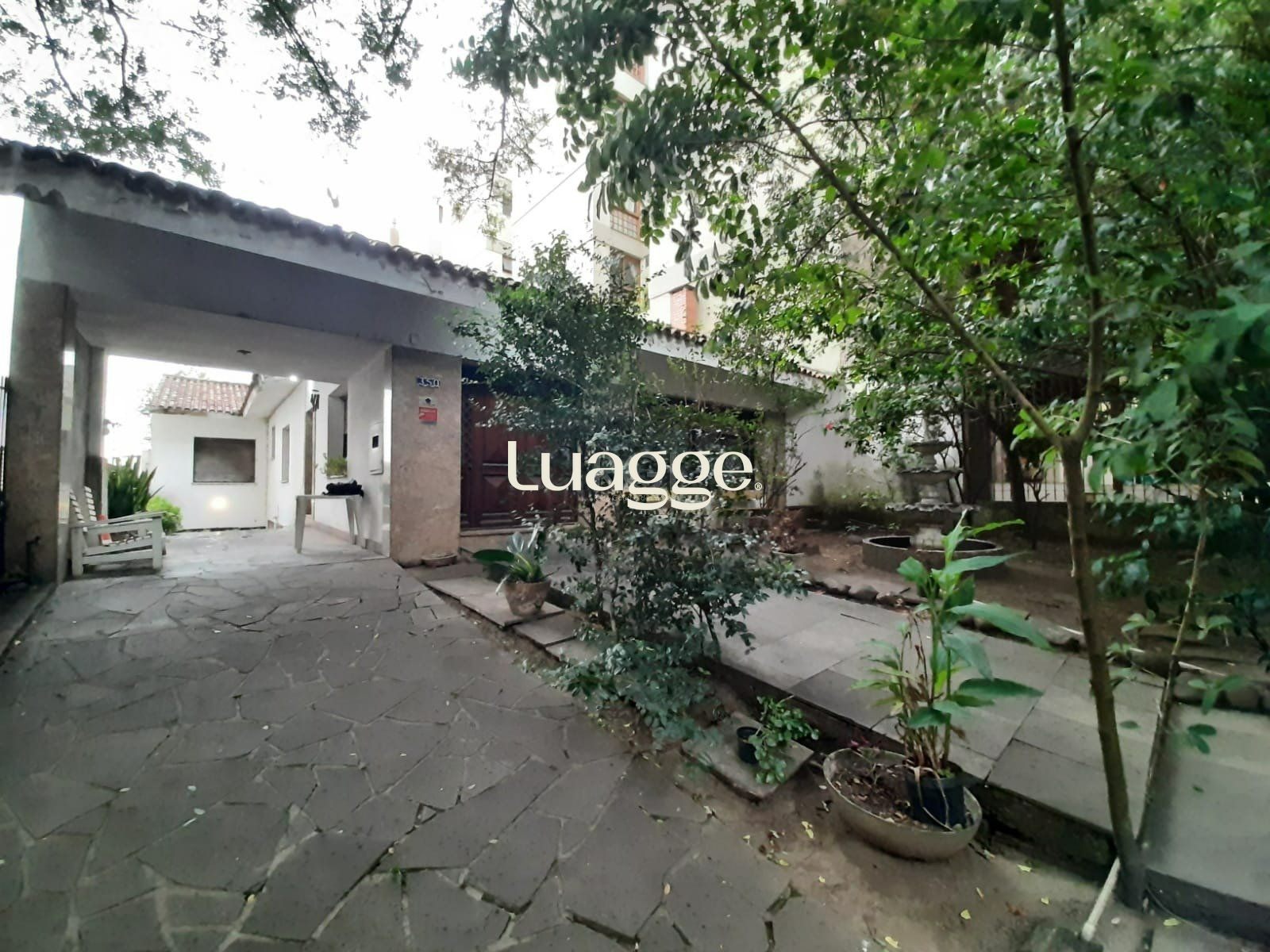 Casa à venda com 5 quartos, 389m² - Foto 4