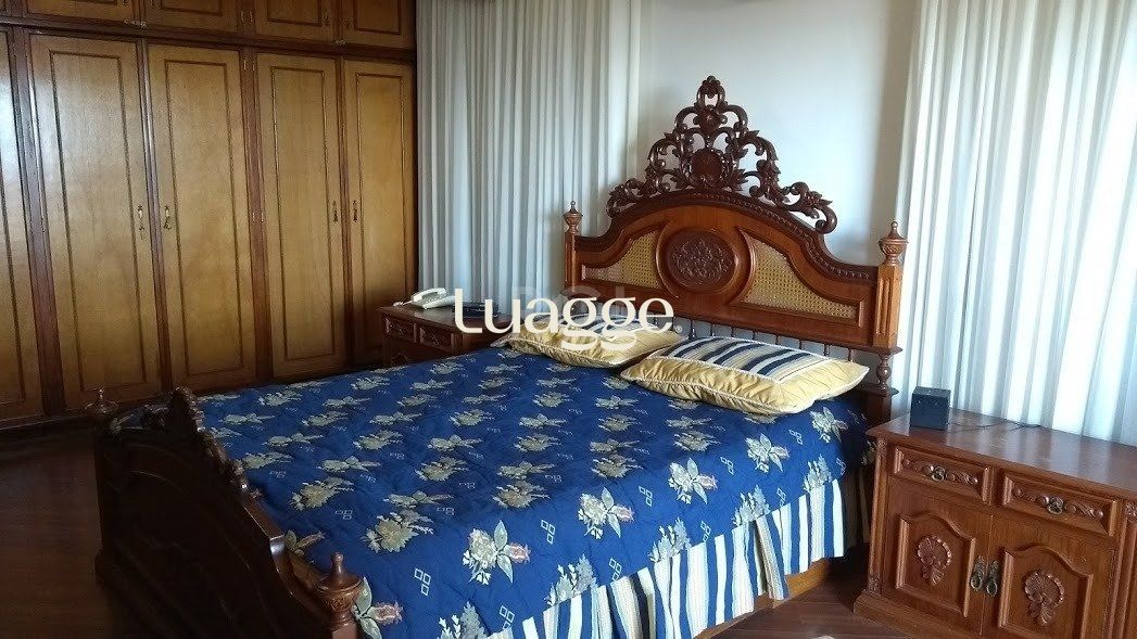 Casa à venda com 4 quartos, 566m² - Foto 23