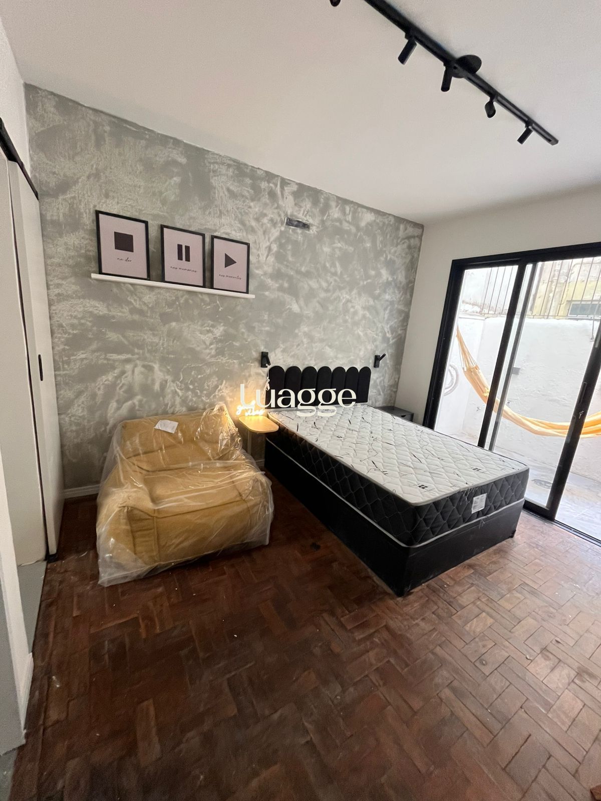 Kitnet à venda, 25m², Cidade Baixa - Porto Alegre