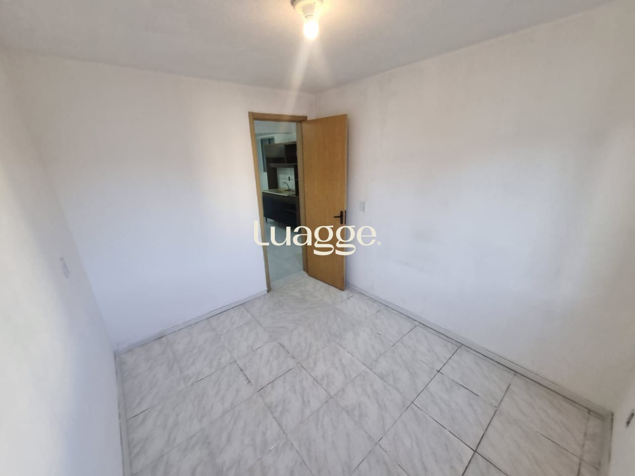 Apartamento à venda com 2 quartos, 43m² - Foto 4