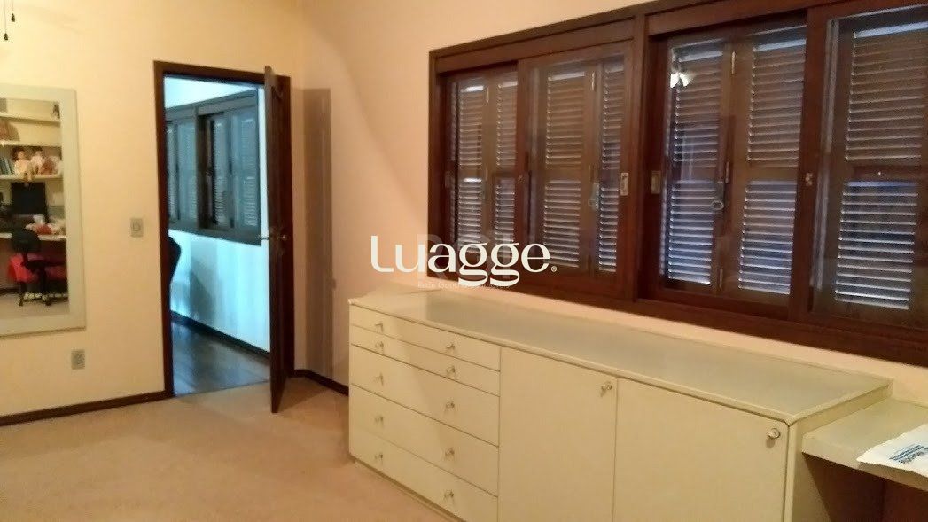 Casa à venda com 4 quartos, 566m² - Foto 29