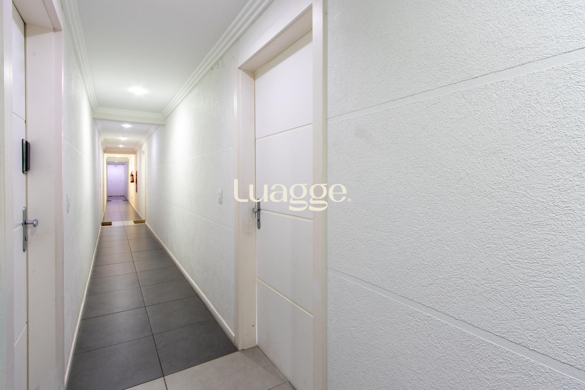 Apartamento à venda com 1 quarto, 42m² - Foto 16