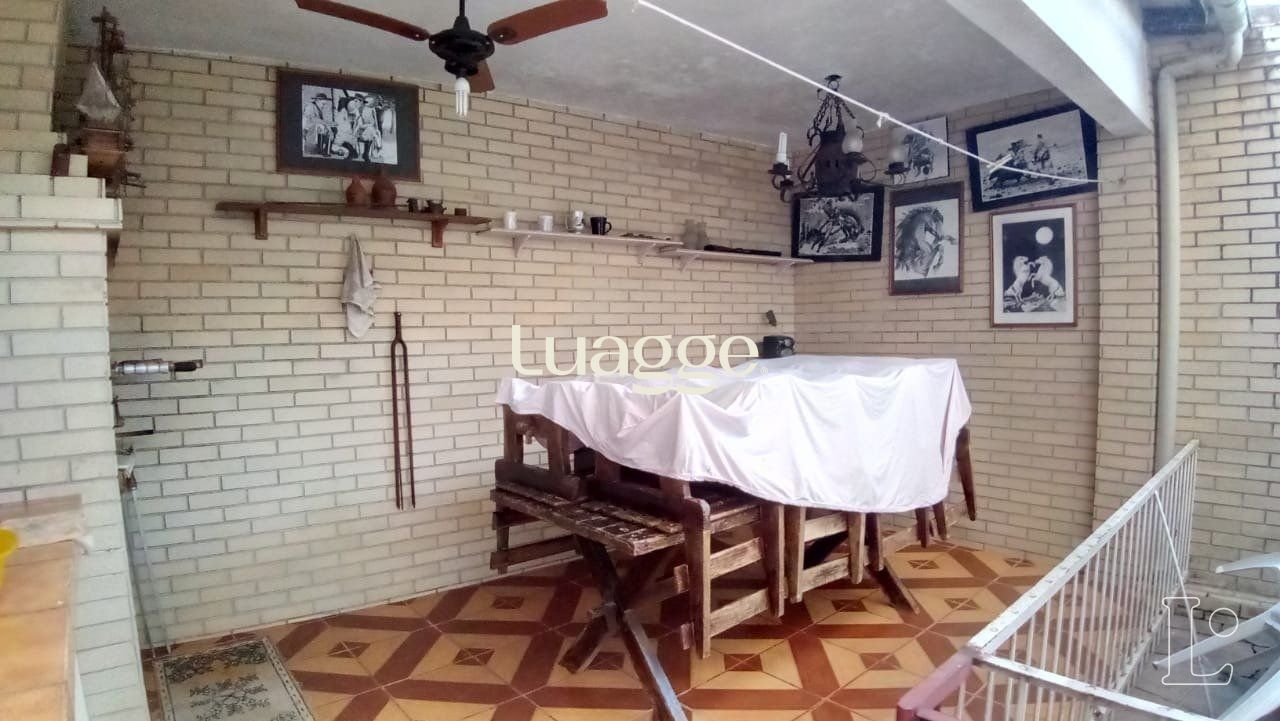 Casa para alugar com 3 quartos, 244m² - Foto 10