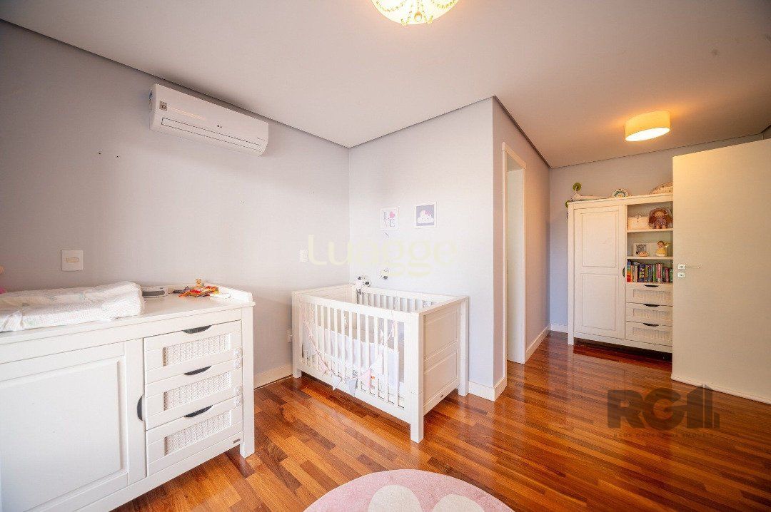 Casa de Condomínio à venda com 3 quartos, 361m² - Foto 17