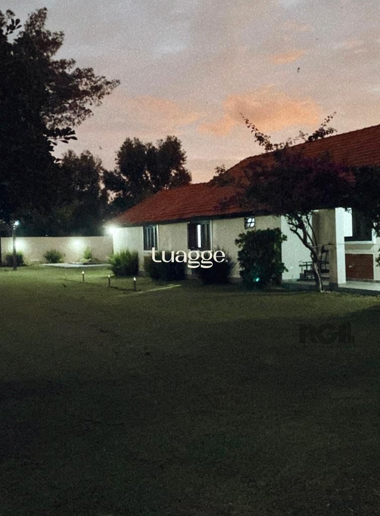 Casa à venda com 5 quartos, 140m² - Foto 6