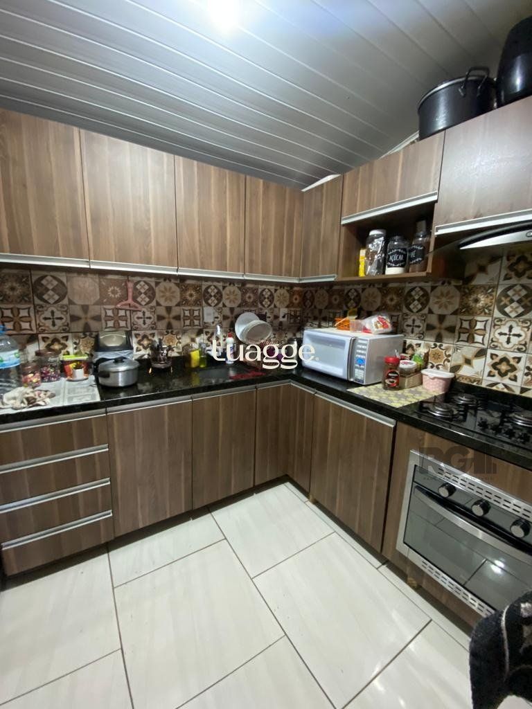 Casa à venda com 2 quartos, 71m² - Foto 11