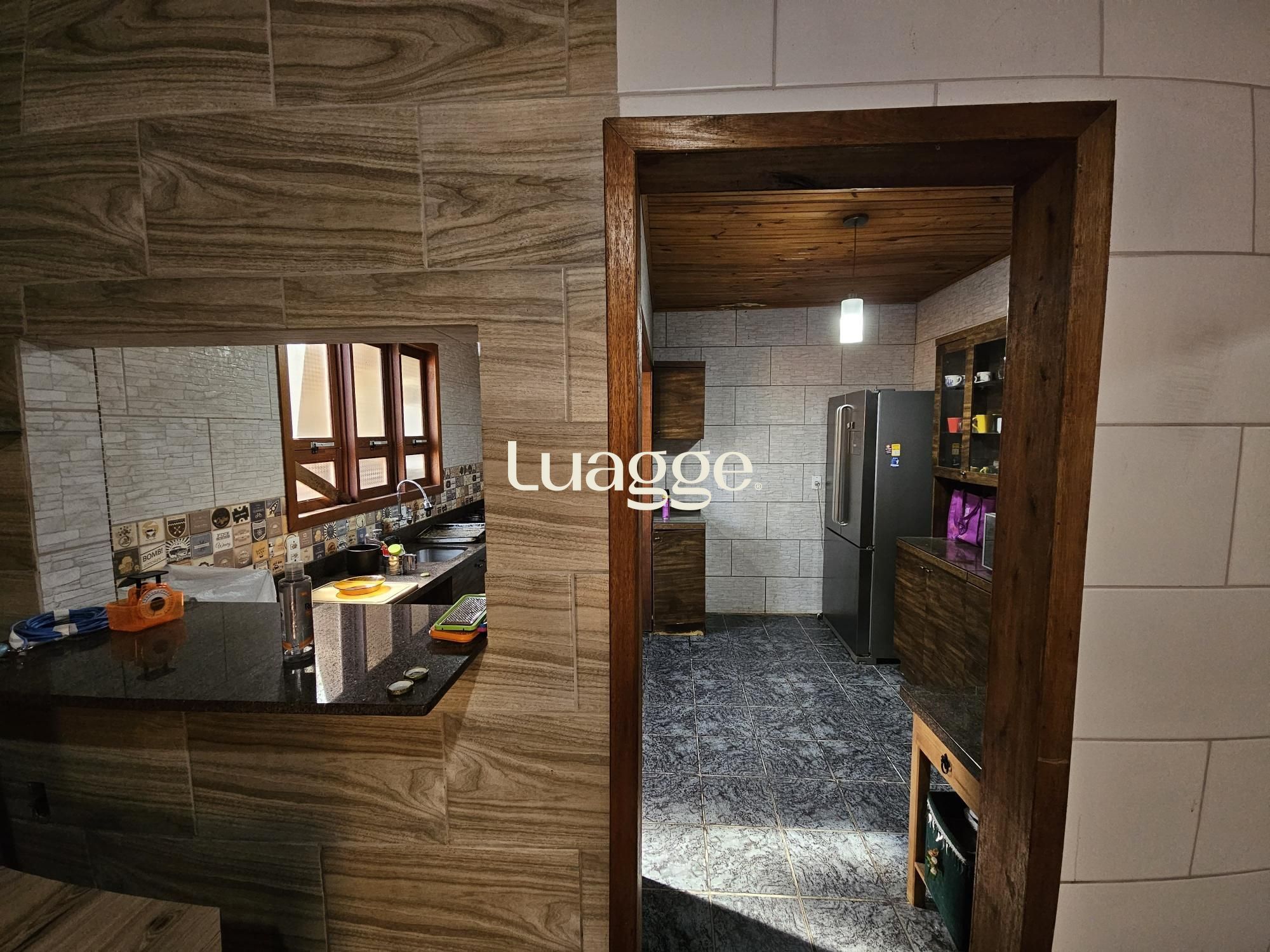 Casa à venda com 3 quartos, 99m² - Foto 15
