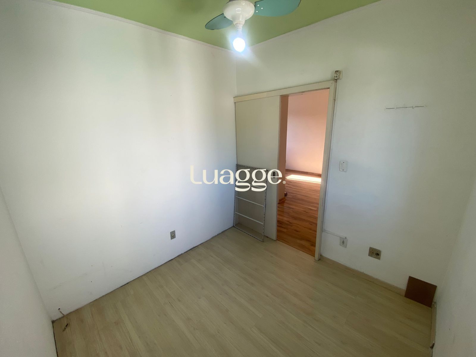 Apartamento à venda com 2 quartos, 63m² - Foto 20