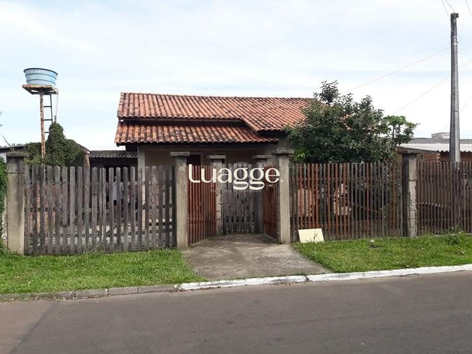 Casa à venda com 2 quartos, 126m² - Foto 1