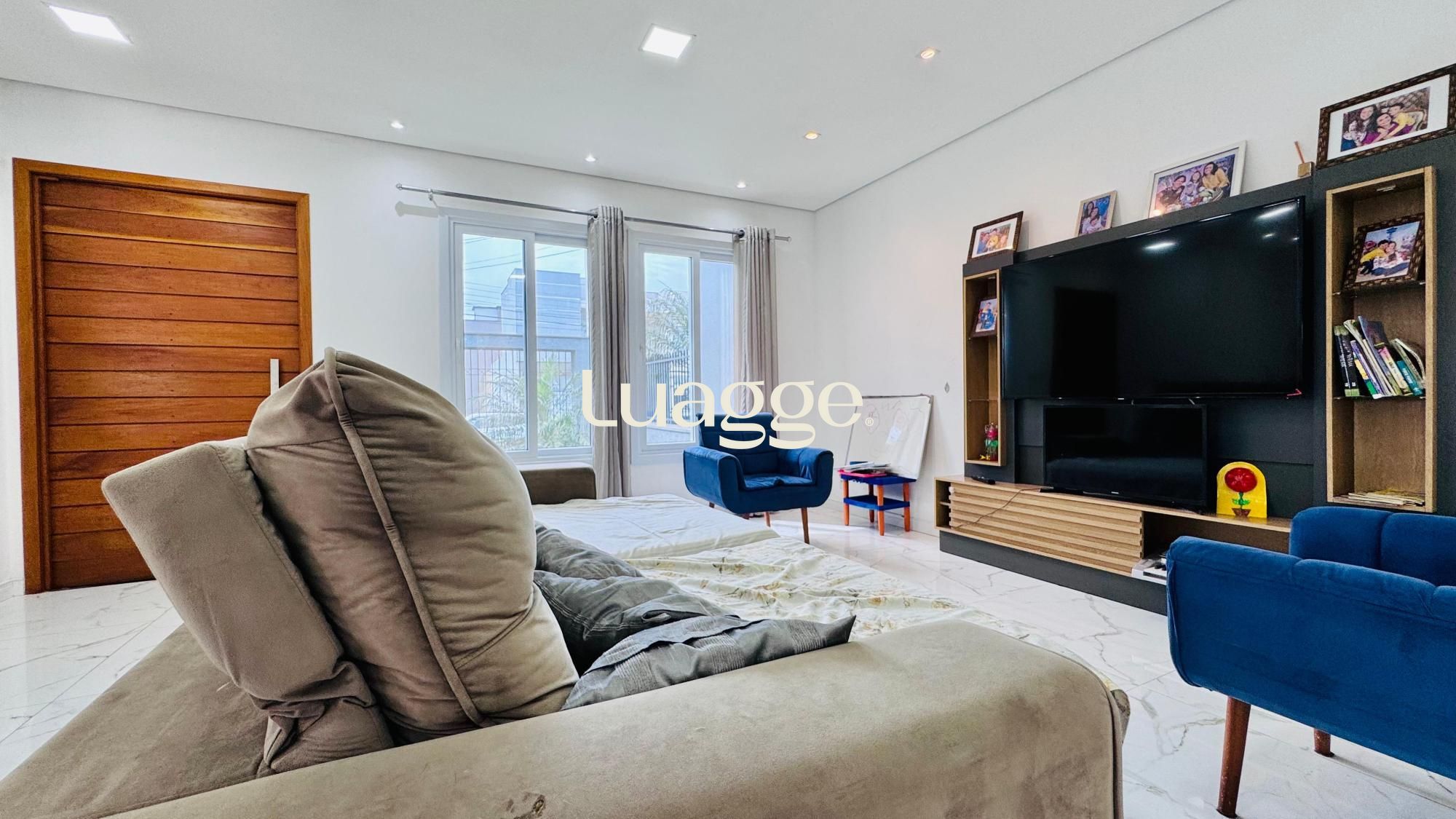 Casa à venda com 3 quartos, 151m² - Foto 6