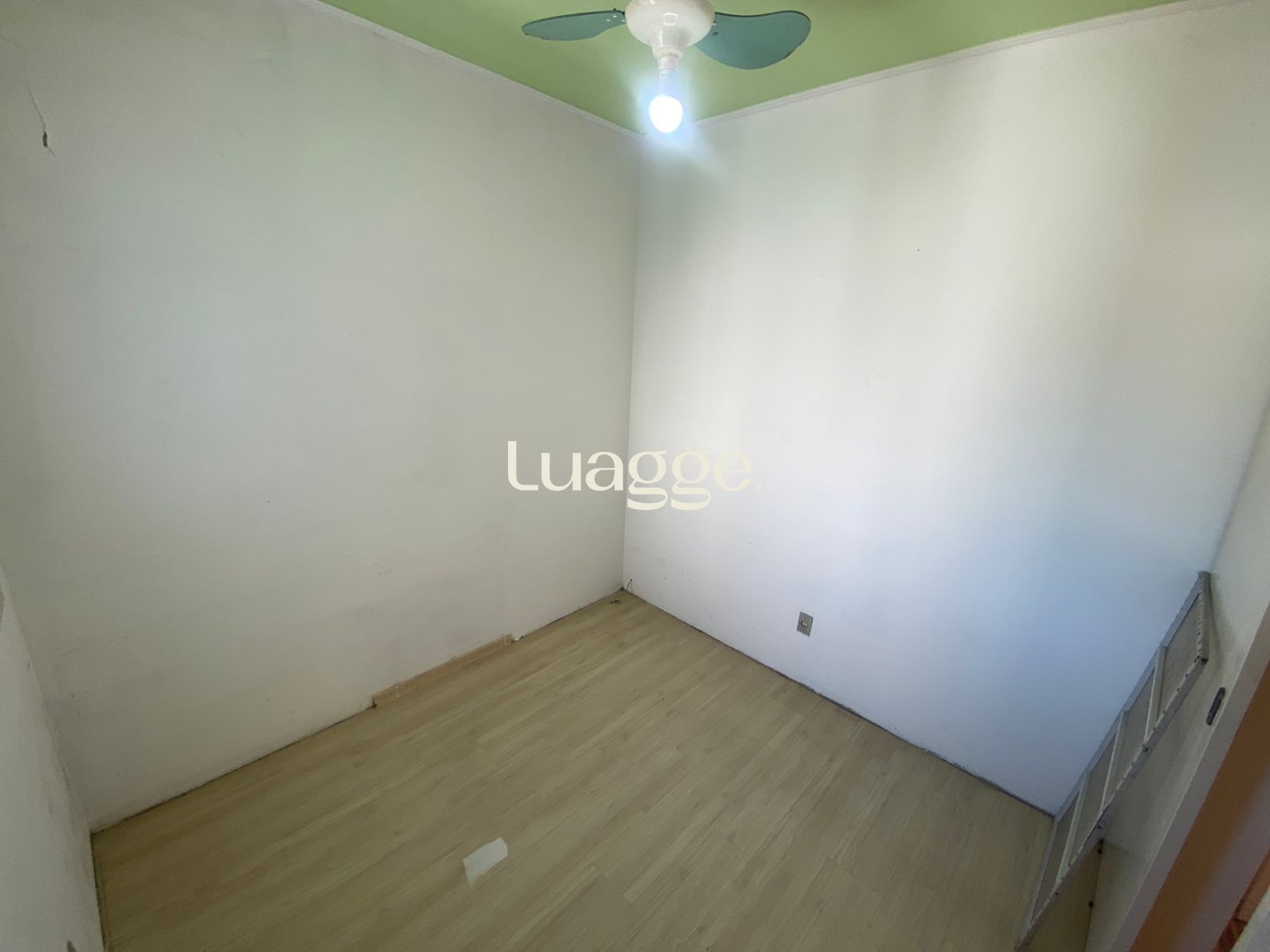 Apartamento à venda com 2 quartos, 63m² - Foto 13