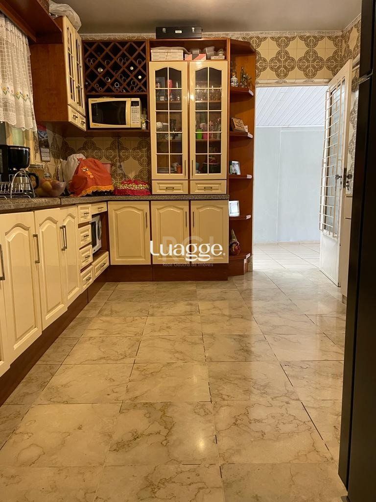 Casa à venda com 3 quartos, 79m² - Foto 6
