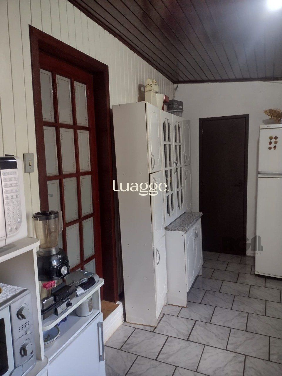 Casa à venda com 2 quartos, 100m² - Foto 11