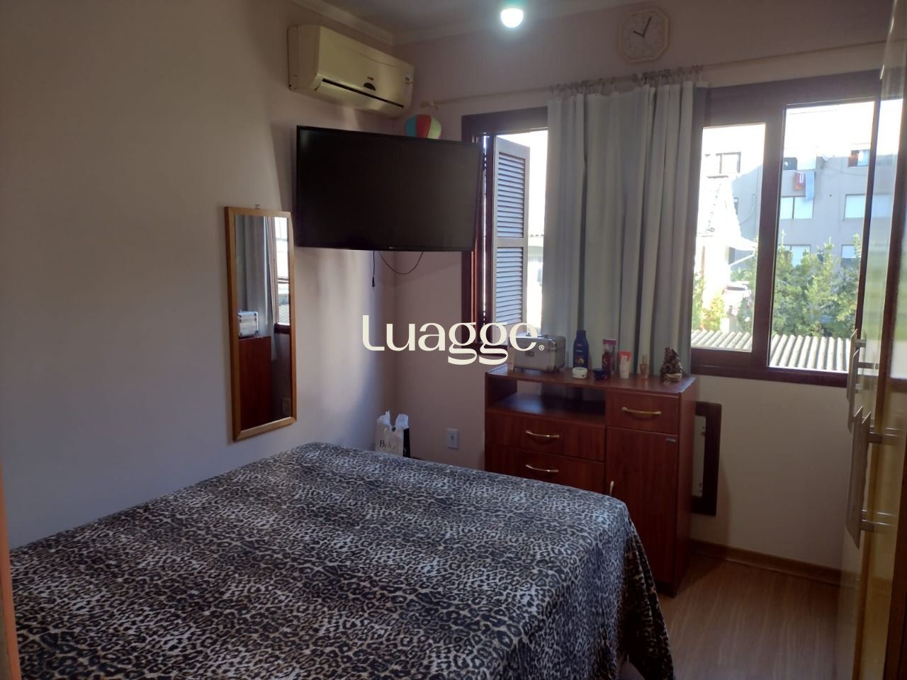 Apartamento à venda com 3 quartos, 142m² - Foto 9