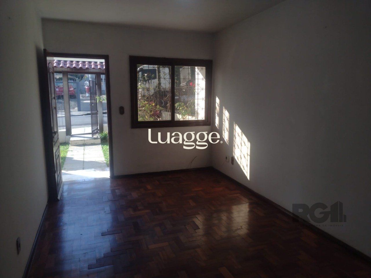 Casa à venda com 2 quartos, 63m² - Foto 4